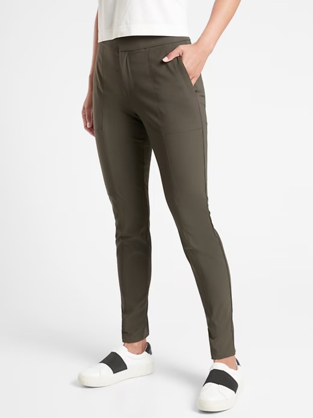 Athleta Wander Stash Skinny Pant in Olive